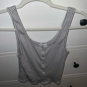 Cropped tank top